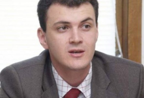 Sebastian Ghiţă se 
